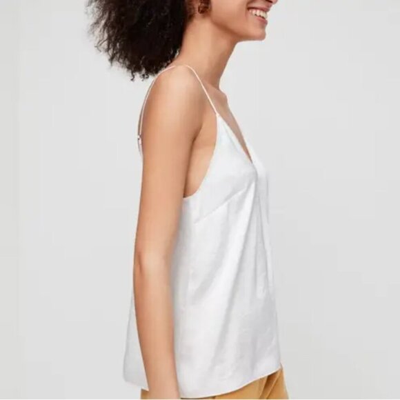 🇨🇦 Aritzia - Wilfred Free Boscono Camisole (Black) - Picture 5 of 16